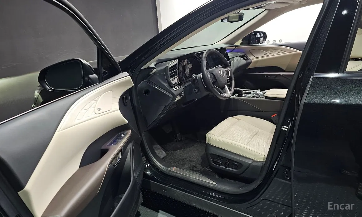 Lexus RX 2023 Luxury