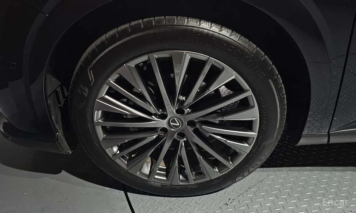 Lexus RX 2023 Luxury