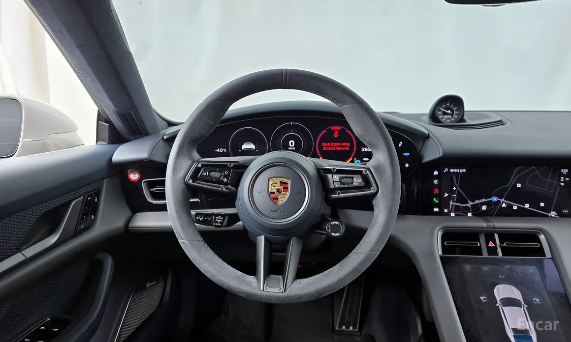 Porsche Taycan 2020 Turbo