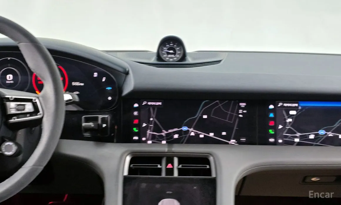 Porsche Taycan 2020 Turbo