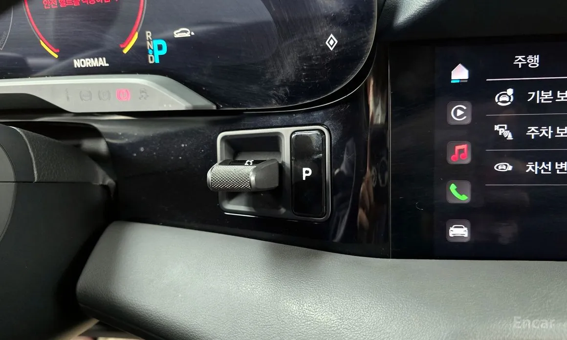 Porsche Taycan 2020 Turbo