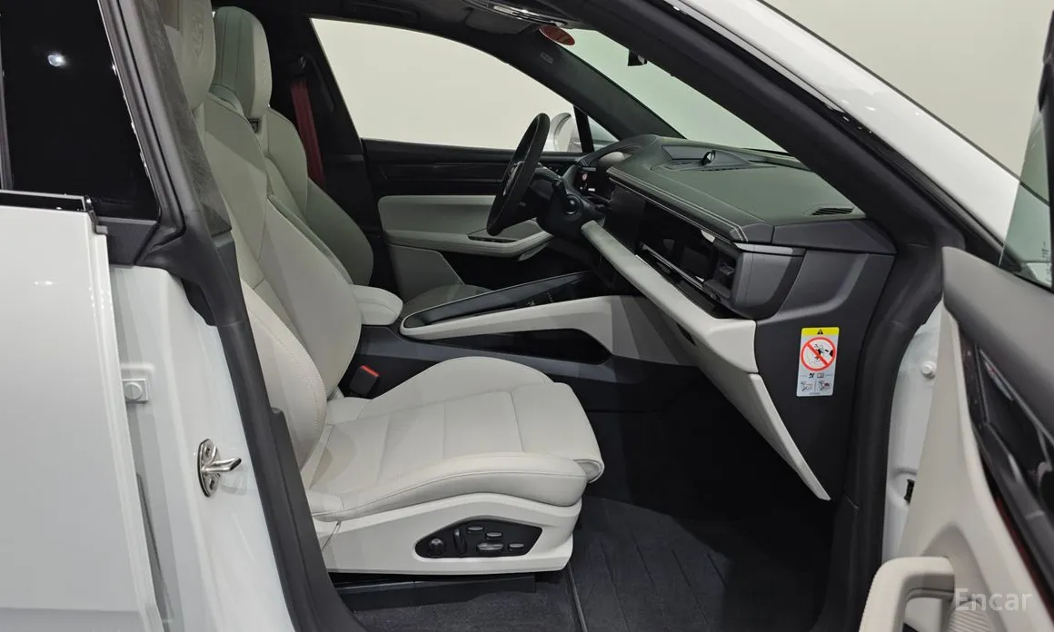 Porsche Macan 2024 Turbo