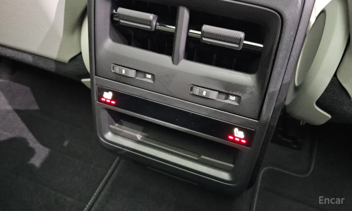 Porsche Macan 2024 Turbo