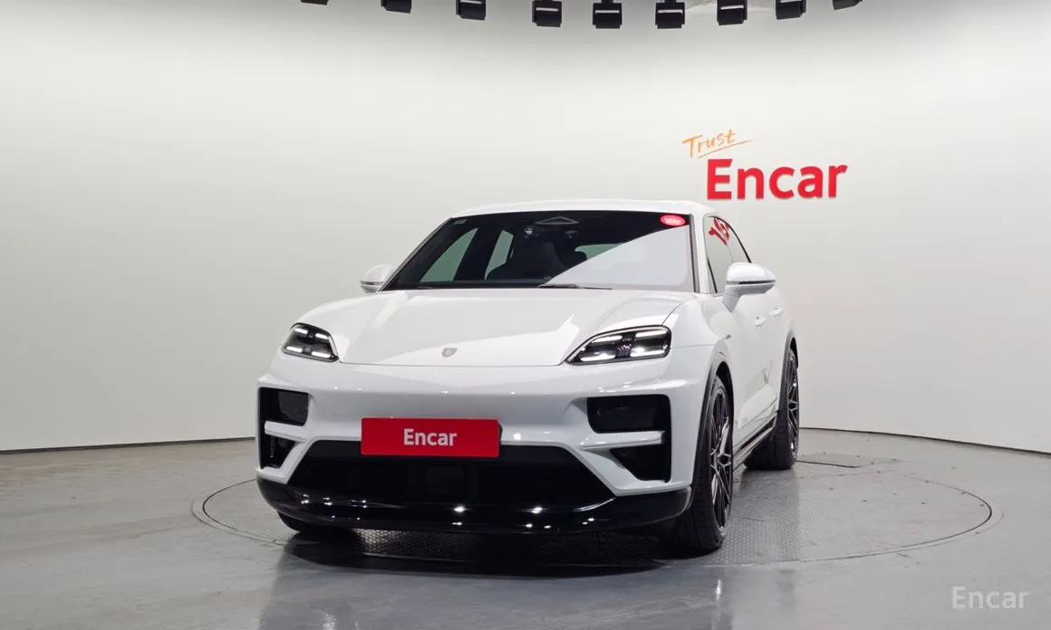 Porsche Macan 2024 Turbo