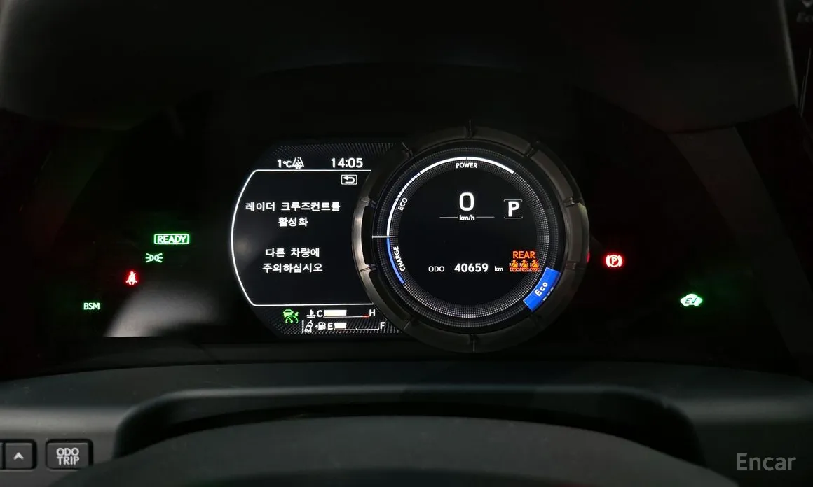 Lexus ES 2018 F-Sport