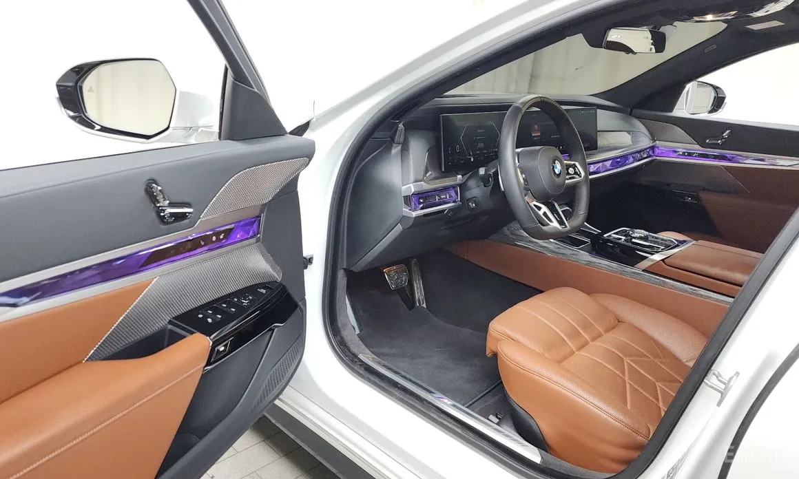 BMW 7 Series 2022 740i xDrive M Sport Limited