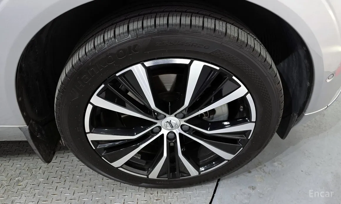 Volvo XC60 2017 B6 Ultimate Bright