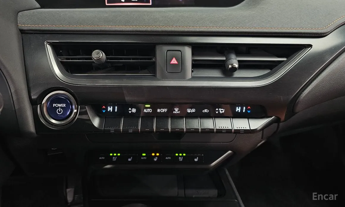 Lexus UX 2019 2.0 2WD