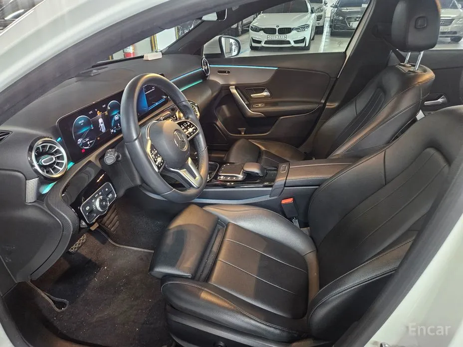 Mercedes-Benz A-Class 2019 A220 Hatchback