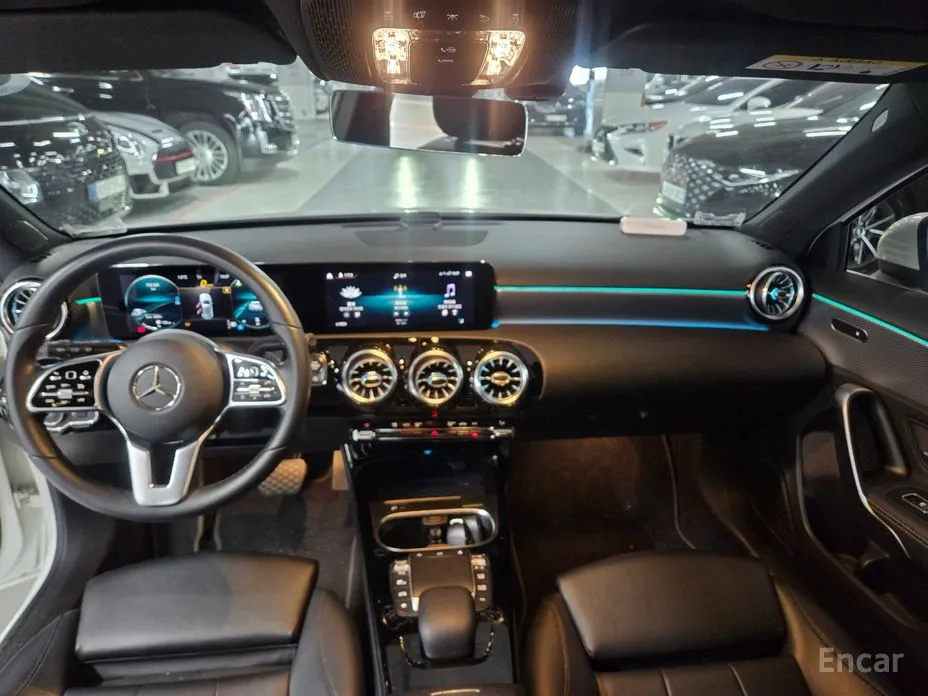 Mercedes-Benz A-Class 2019 A220 Hatchback