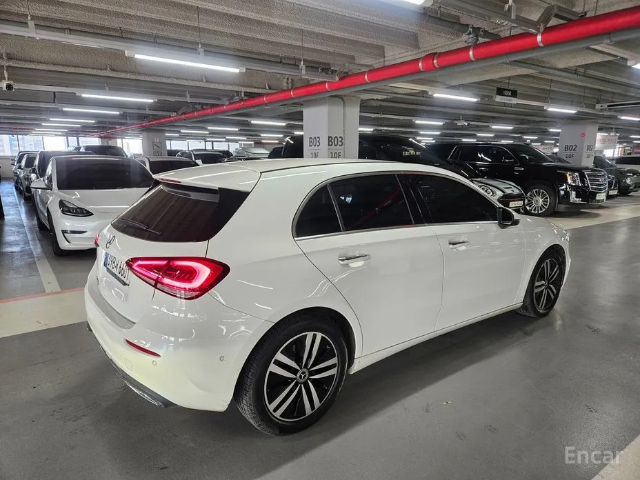 Mercedes-Benz A-Class 2019 A220 Hatchback
