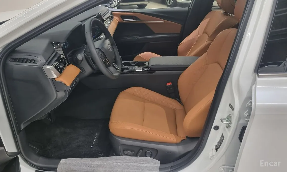 Toyota Camry 2024 2.5 XLE Premium Hybrid