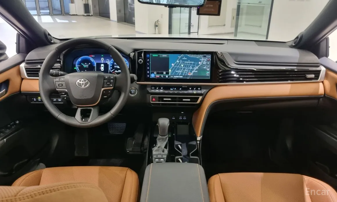 Toyota Camry 2024 2.5 XLE Premium Hybrid