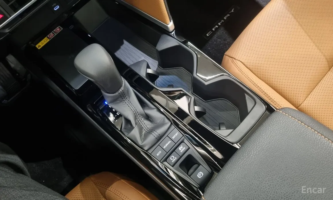 Toyota Camry 2024 2.5 XLE Premium Hybrid