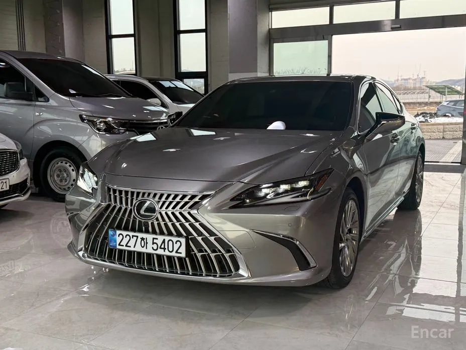 Lexus ES 2018 Executive