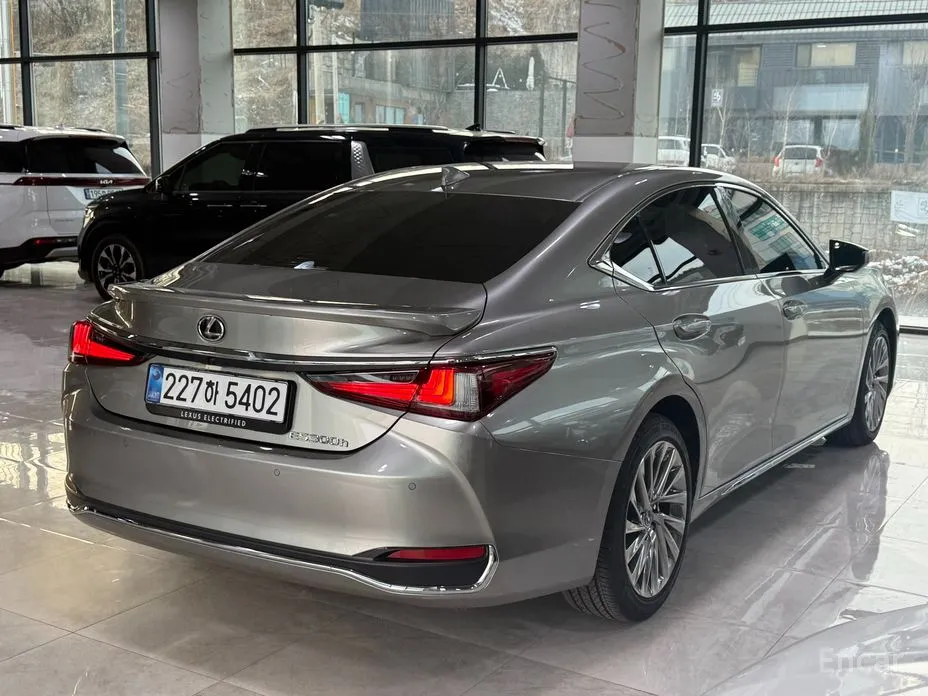 Lexus ES 2018 Executive