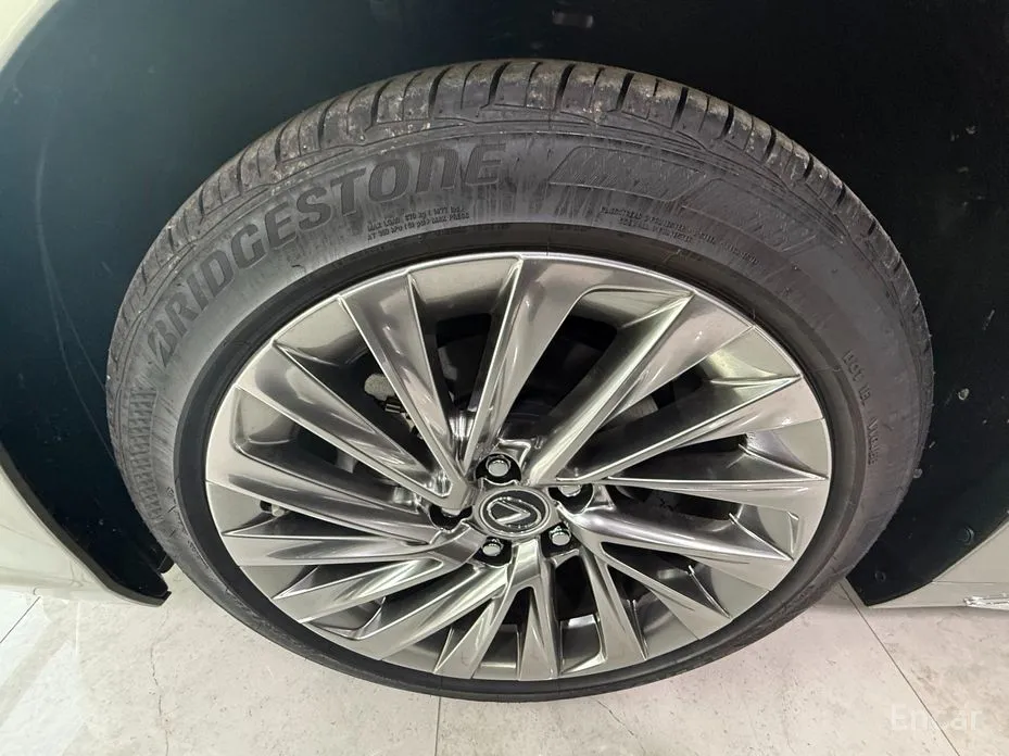 Lexus ES 2018 Executive