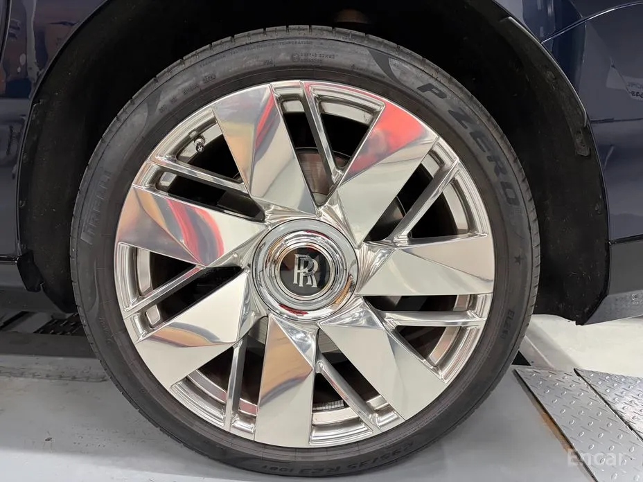 Rolls-Royce Cullinan 2018 6.7 V12