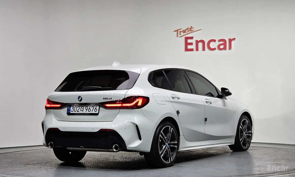 BMW 1 Series 2020 120i M Sports