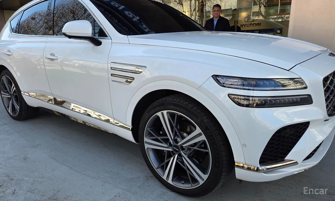 2023 Genesis GV80