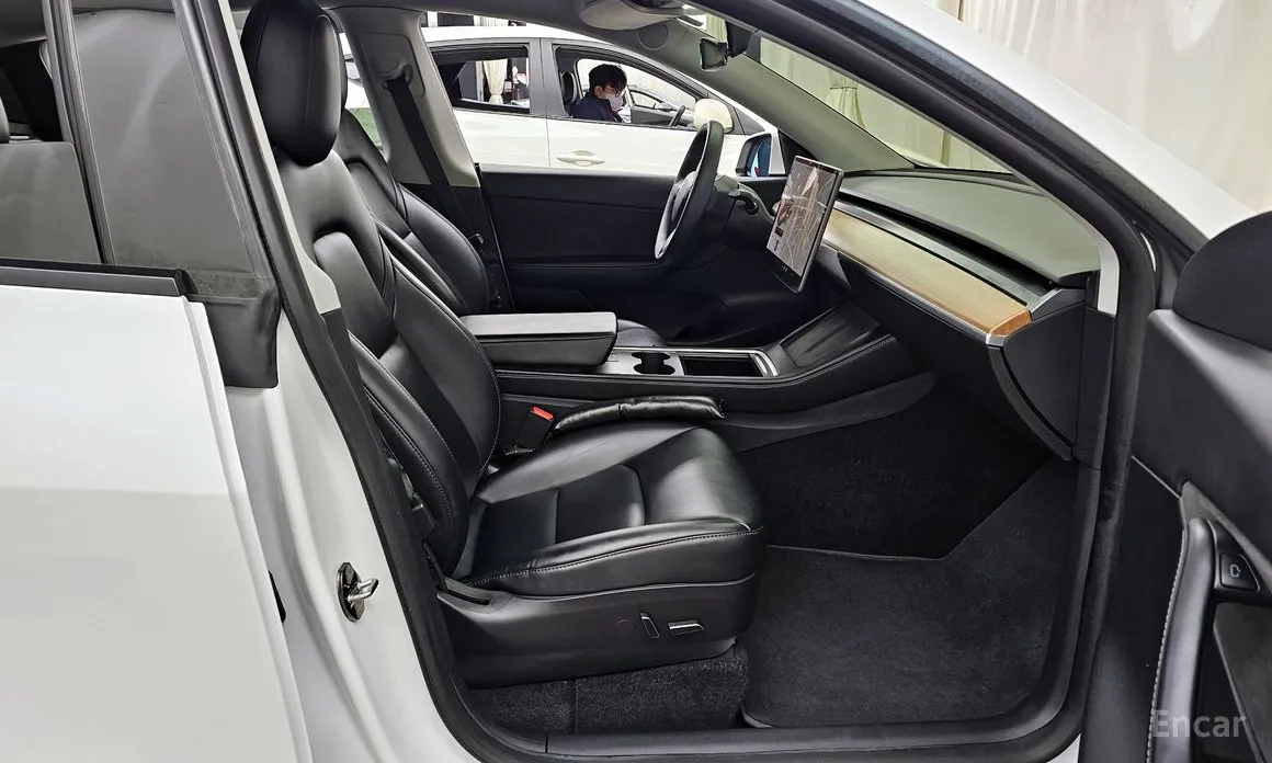 Tesla Model Y 2020 Standard Range