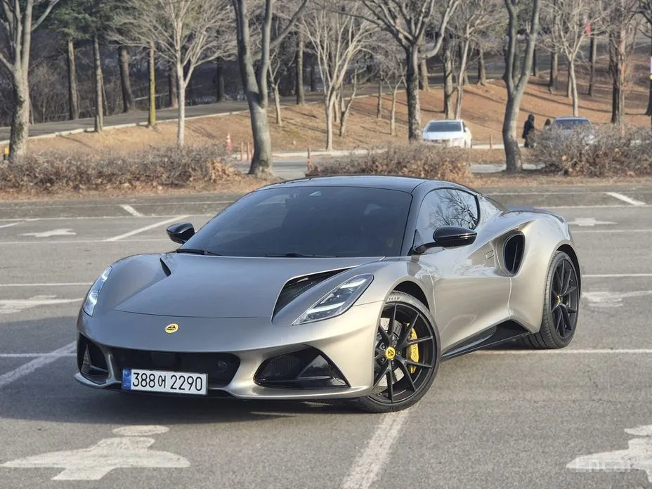 Lotus Emira 2021 3.5