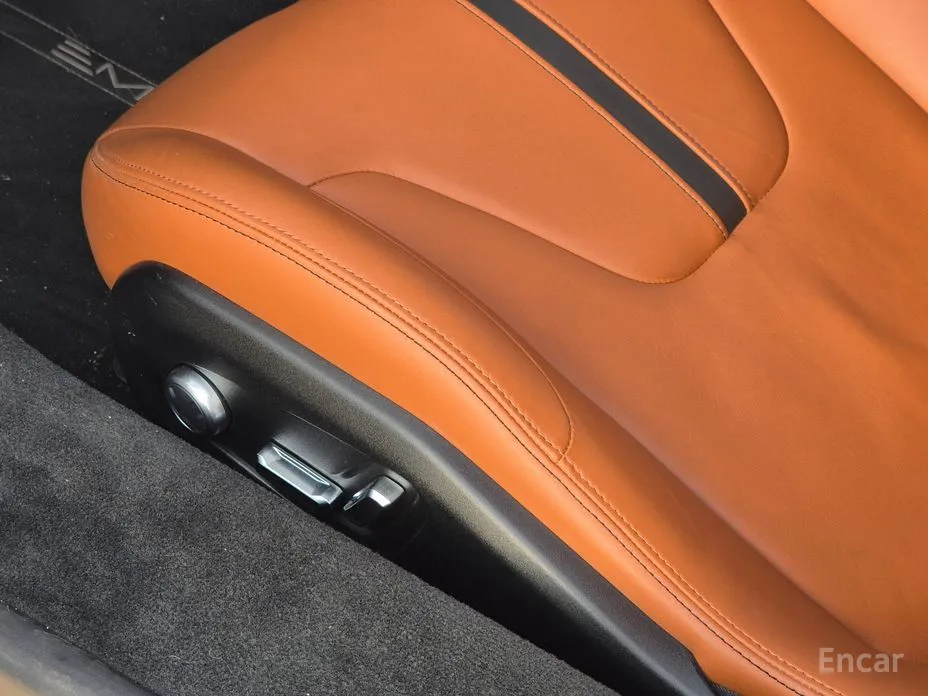 Lotus Emira 2021 3.5