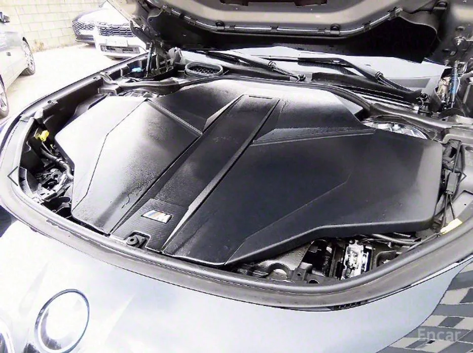 BMW i7 2022 M70 xDrive