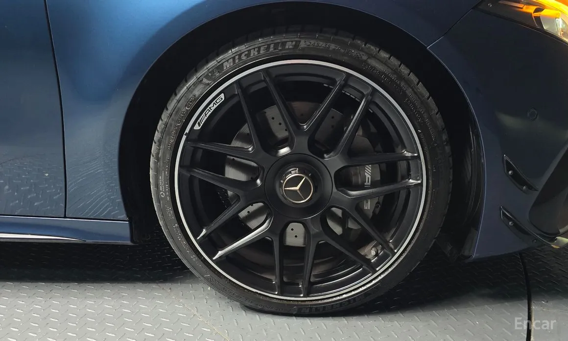 Mercedes-Benz A-Class 2019 AMG A45 4MAITC+ Hatchback