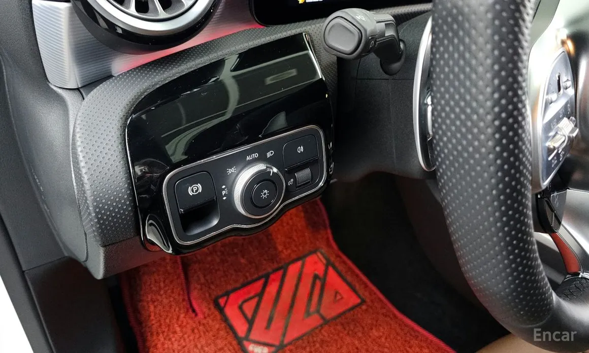 Mercedes-Benz A-Class 2019 AMG A35 4MATIC Sedan