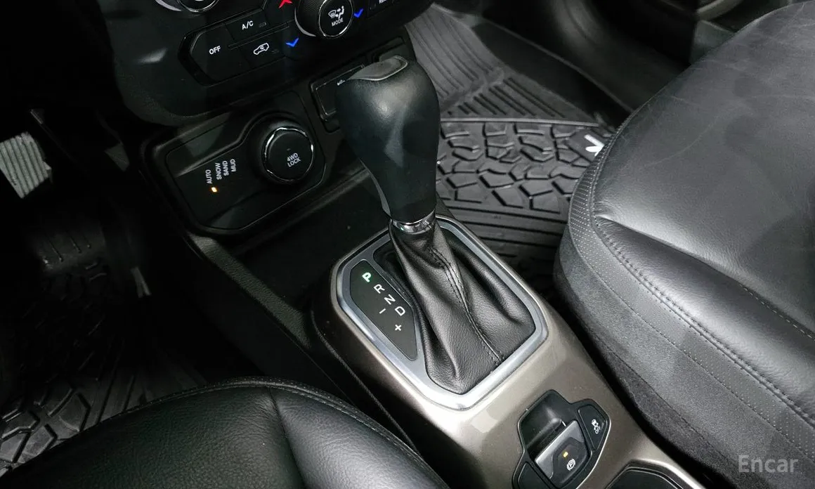 Jeep Renegade 2015 2.4 Limited AWD