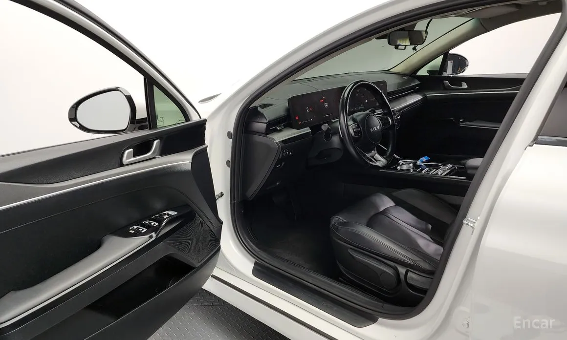 Kia K5 2023 2.0 LPi(Rent)