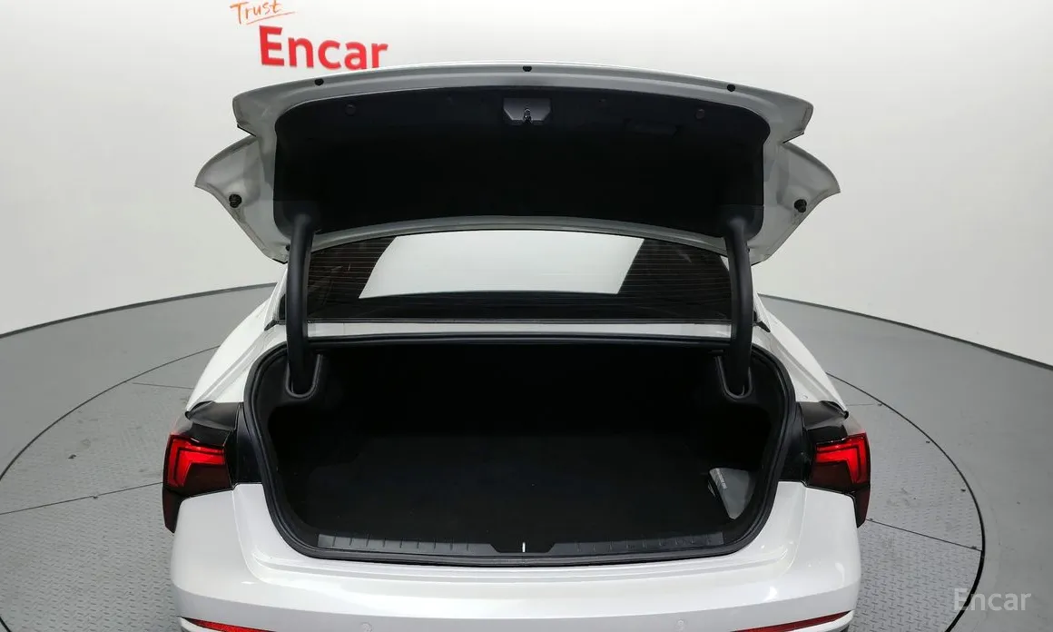 Kia K5 2023 2.0 LPi(Rent)