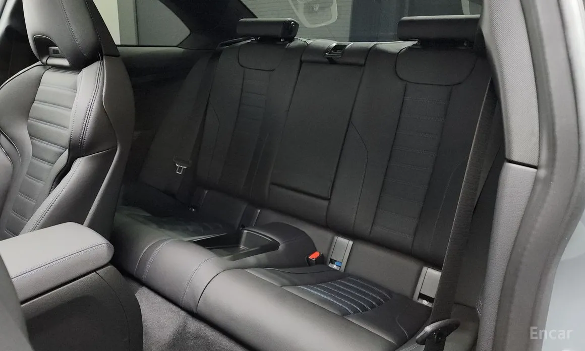 BMW 2 Series 2022 M240i xDrive Coupe