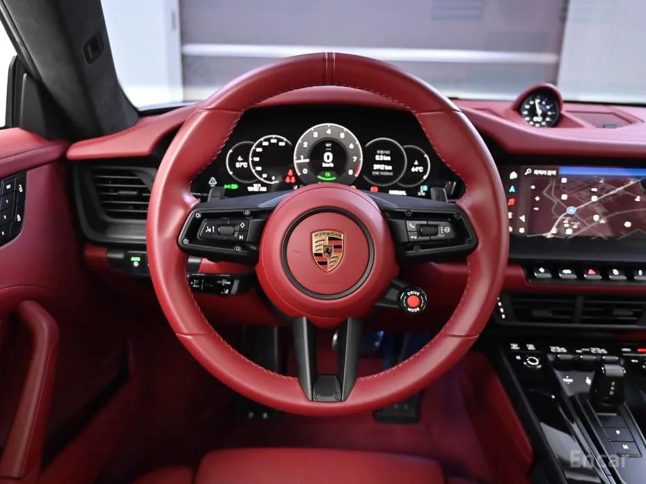 Porsche 911 2019 Carrera GTS