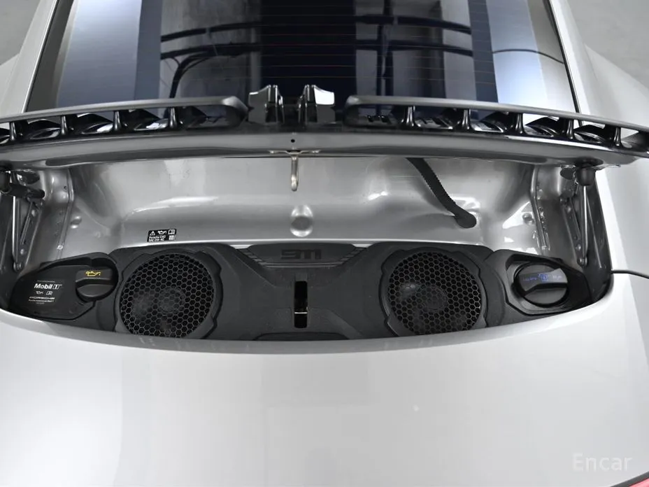 Porsche 911 2019 Carrera GTS