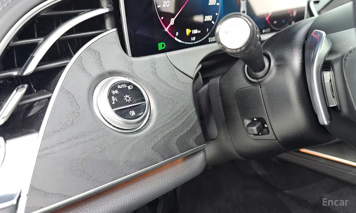 Mercedes-Benz E-Class 2024 E220d 4MATIC Exclusive