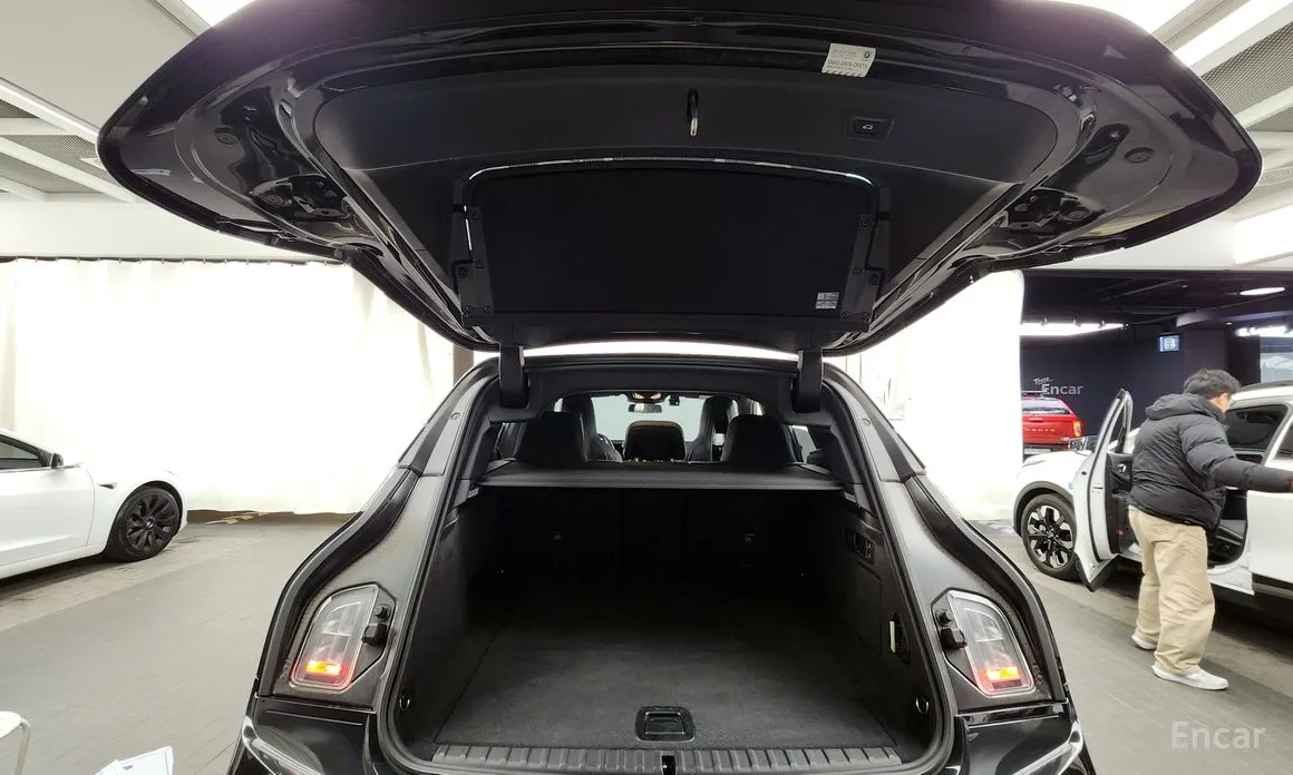 BMW iX 2021 xDrive40 First Edition