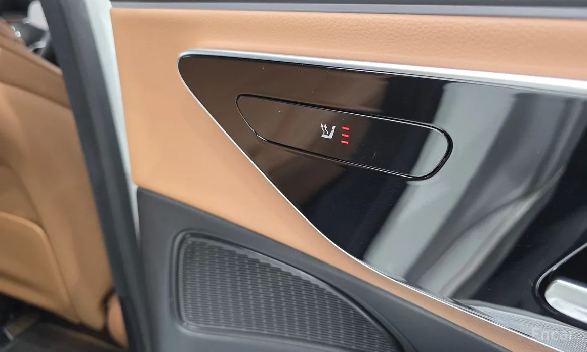 Mercedes-Benz E-Class 2024 E200 Avantgarde