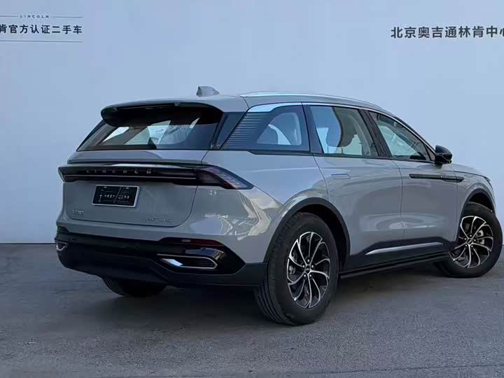 Lincoln Nautilus 2026 2026款 2.0T 两驱启航版