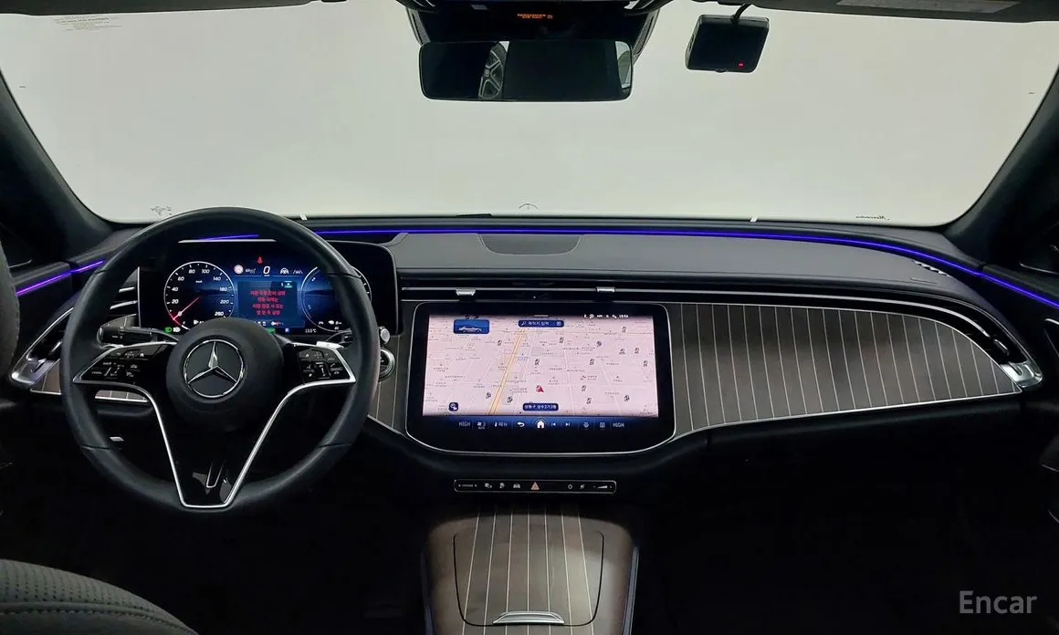 Mercedes-Benz E-Class 2024 E350e 4MATIC