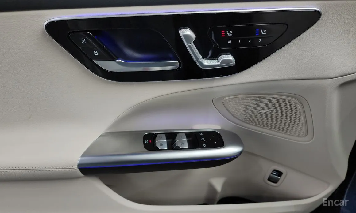 Mercedes-Benz C-Class 2022 C200 Avantgarde