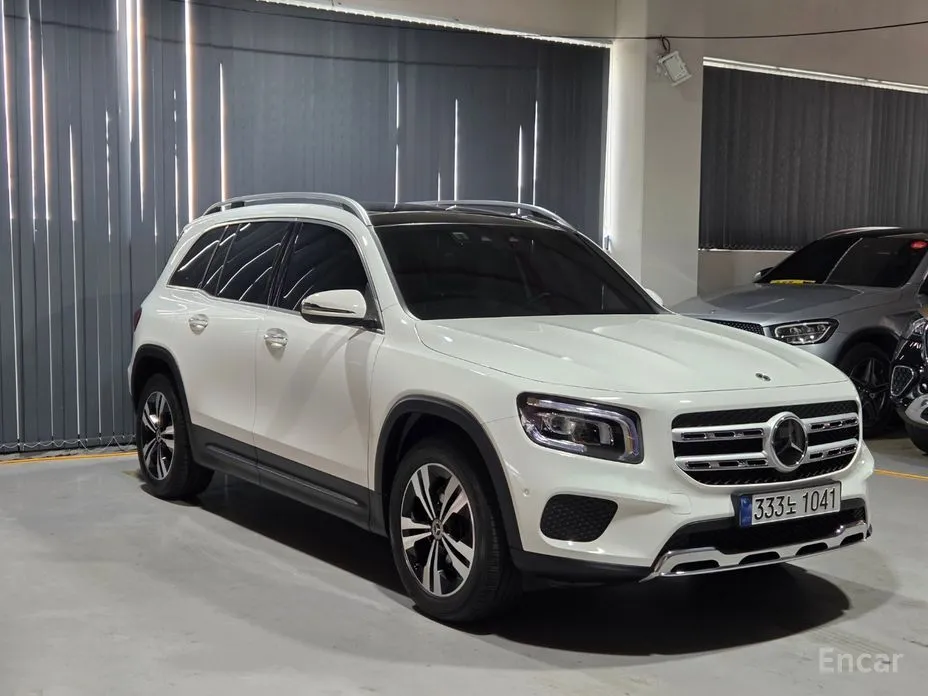 Mercedes-Benz GLB-Class 2020 GLB200 d