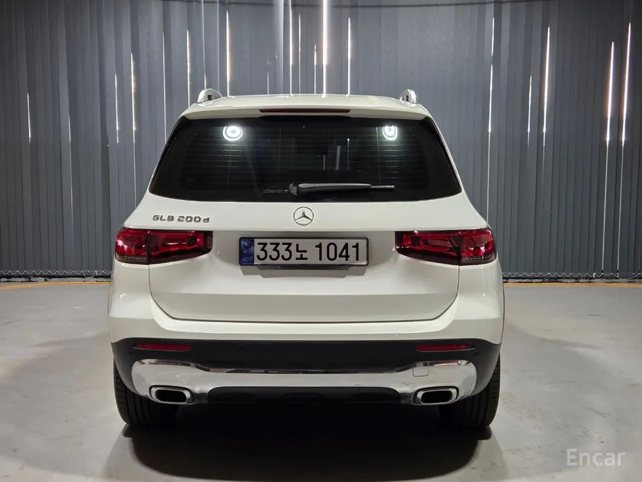 Mercedes-Benz GLB-Class 2020 GLB200 d