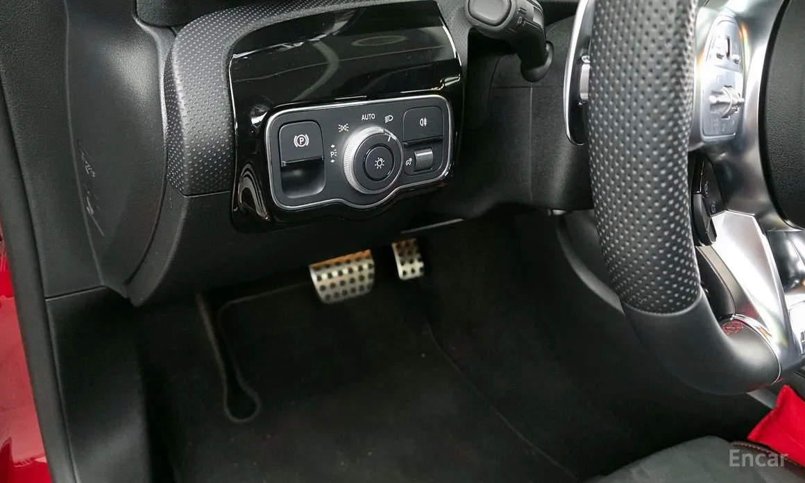 Mercedes-Benz A-Class 2019 AMG A35 4MATIC Sedan