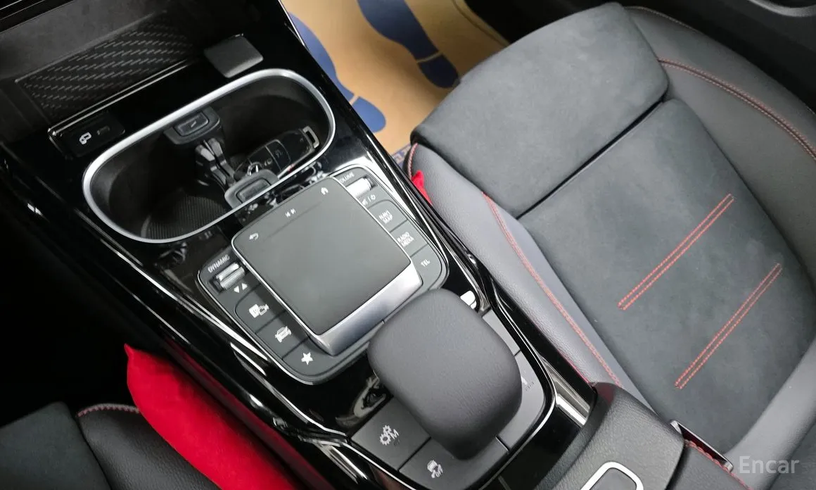 Mercedes-Benz A-Class 2019 AMG A35 4MATIC Sedan