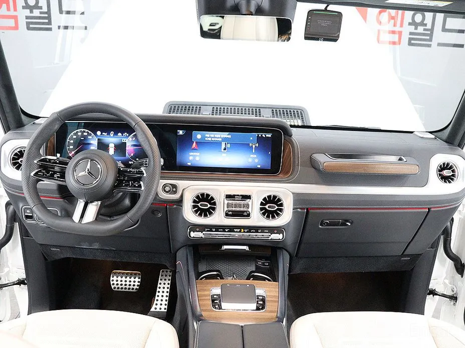 Mercedes-Benz G-Class 2024 G450d