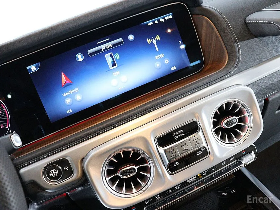 Mercedes-Benz G-Class 2024 G450d