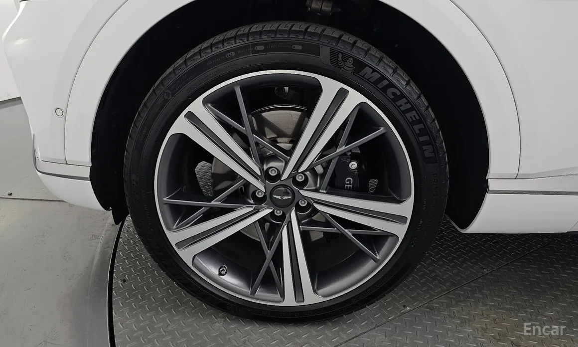 Genesis GV80 2023 2.5T Gasoline AWD