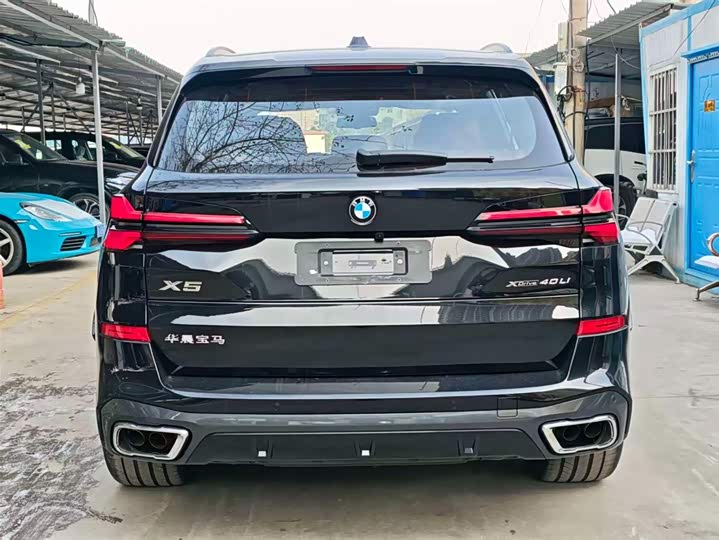 BMW X5 2026 2026款 xDrive 40Li M运动曜夜套装